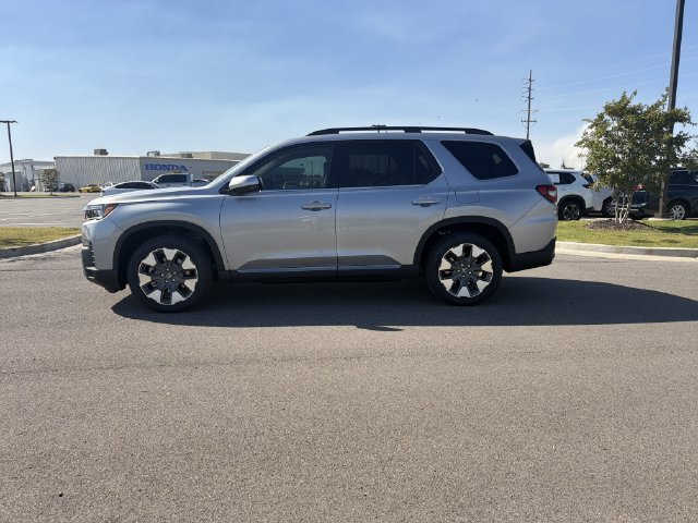 New 2026 Honda Pilot Elite image 2