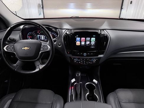 Used 2019 Chevrolet Traverse Premier w/ Driver Confidence II Package FWD image 22