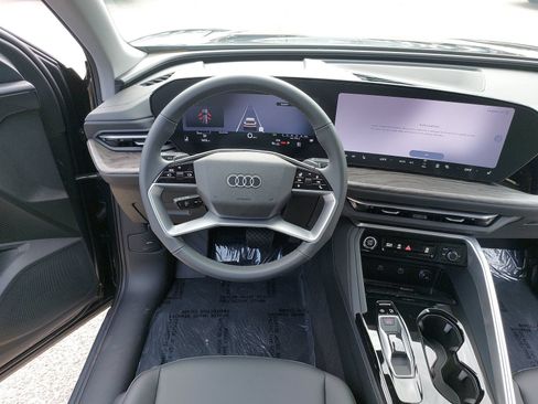New 2026 Audi Q5 Premium AWD/4WD image 17