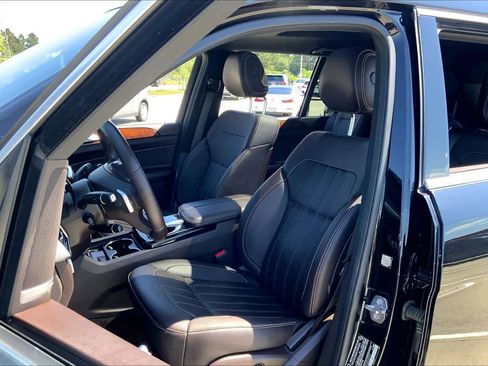Used 2019 Mercedes-Benz GLS 450 4MATIC image 7