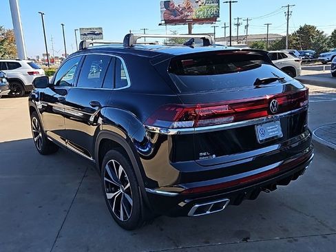 New 2026 Volkswagen Atlas Cross Sport SEL Premium R-Line AWD/4WD image 7