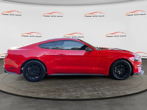Used 2018 Ford Mustang Coupe w/ Equipment Group 101A RWD image 6