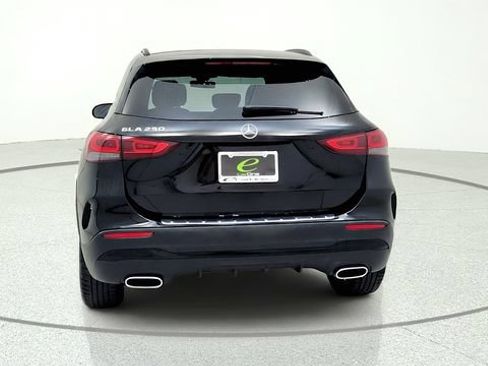 Used 2023 Mercedes-Benz GLA 250 image 7