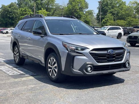 Certified 2024 Subaru Outback Premium w/ Popular Package #1A AWD/4WD image 5