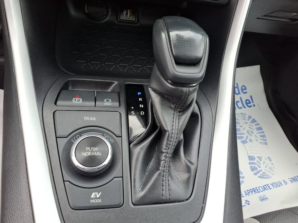 Used 2024 Toyota RAV4 XLE w/ Convenience Package AWD/4WD image 24