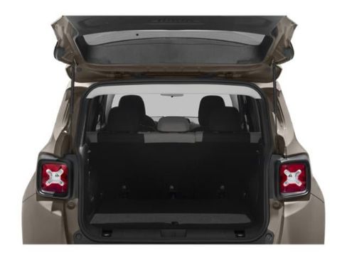 Used 2018 Jeep Renegade Latitude w/ Cold Weather Group AWD/4WD image 12
