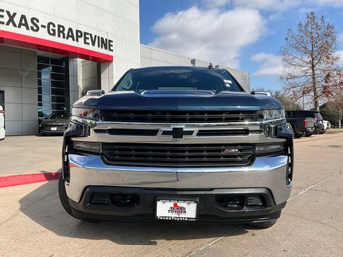 Used 2021 Chevrolet Silverado 1500 LT w/ Z71 Off-Road Package image 4