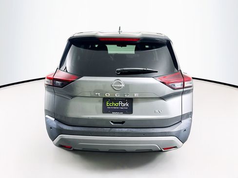 Used 2023 Nissan Rogue SV FWD image 7