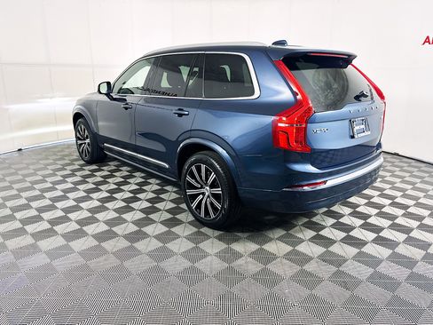 Used 2025 Volvo XC90 B5 Core image 5