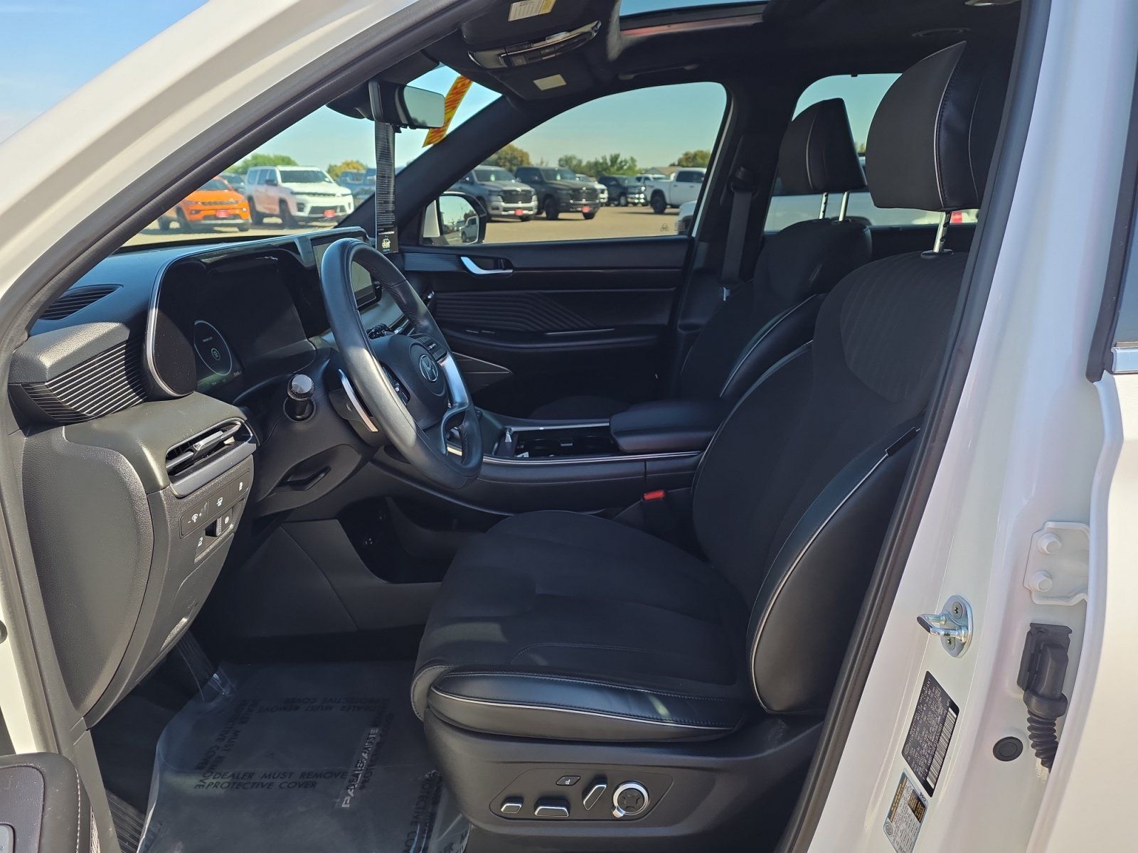 Used 2025 Hyundai Palisade Calligraphy AWD/4WD image 17