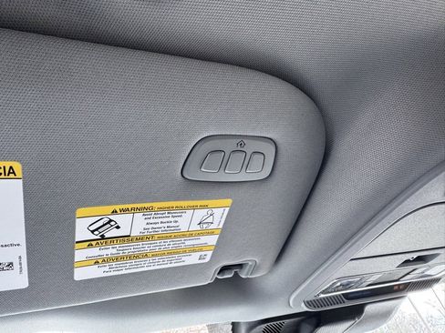 Used 2025 Ford F450 Lariat image 12