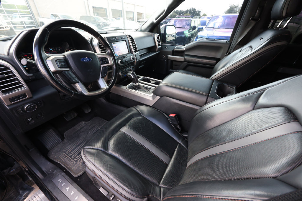 Used 2018 Ford F150 Platinum w/ Equipment Group 701A Luxury AWD/4WD image 9