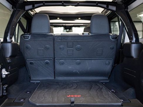 Certified 2024 Jeep Wrangler Rubicon w/ Convenience Group image 7