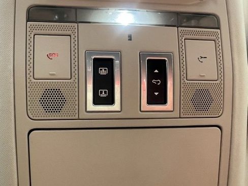 Used 2021 Jaguar F-PACE S image 22