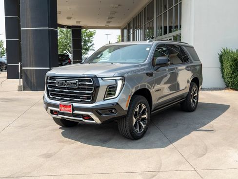 New 2026 GMC Yukon AT4 w/ AT4 Premium Plus Package AWD/4WD image 3