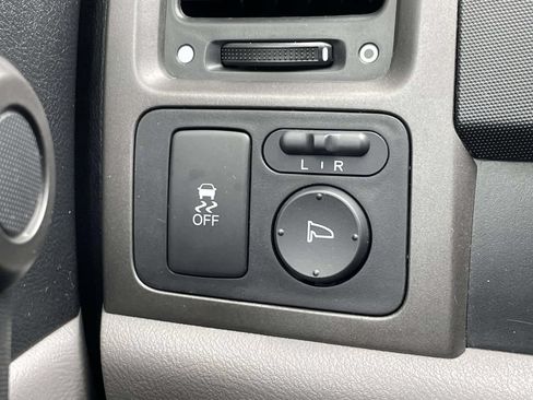 Used 2011 Honda CR-V EX-L image 17