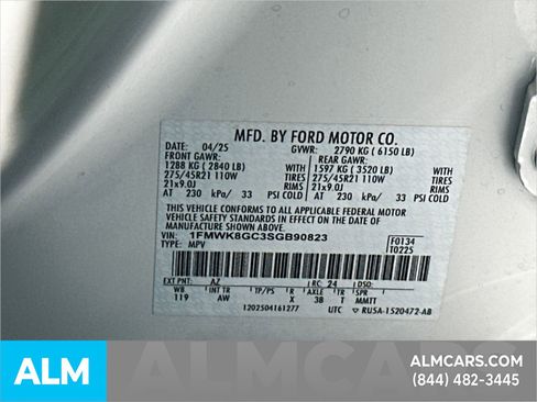 Certified 2025 Ford Explorer ST image 42