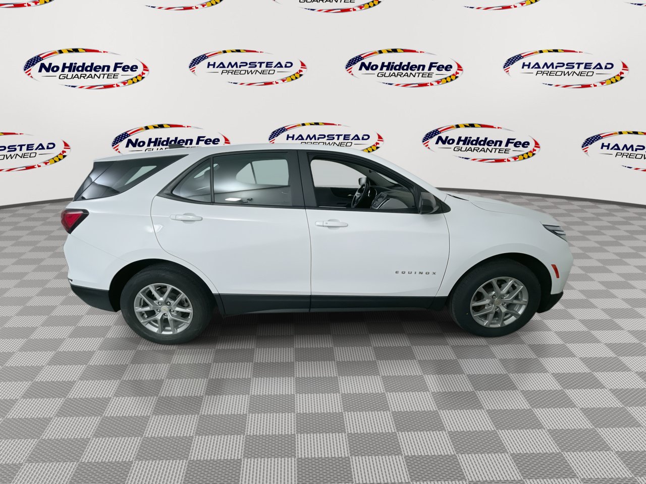 Used 2022 Chevrolet Equinox LS AWD/4WD image 10