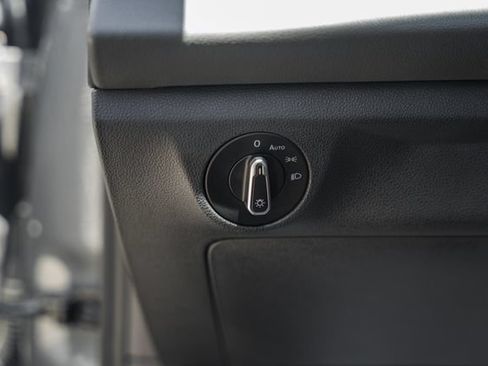 Used 2025 Volkswagen Jetta S FWD image 39