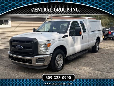Used 2016 Ford F250 XL w/ Power Equipment Group RWD image 1
