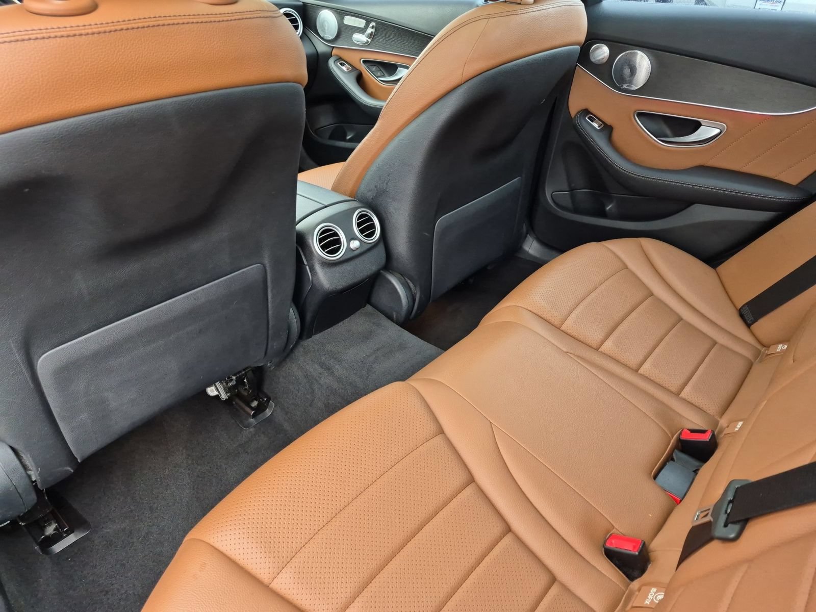 Used 2021 Mercedes-Benz C 300 4MATIC Sedan image 28