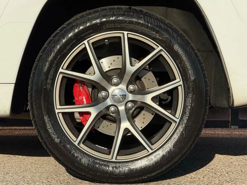 Used 2015 Jeep Grand Cherokee SRT w/ Trailer Tow Group IV image 31