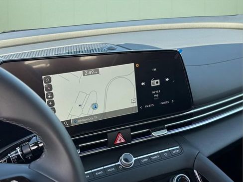 New 2026 Hyundai Elantra Limited FWD image 28