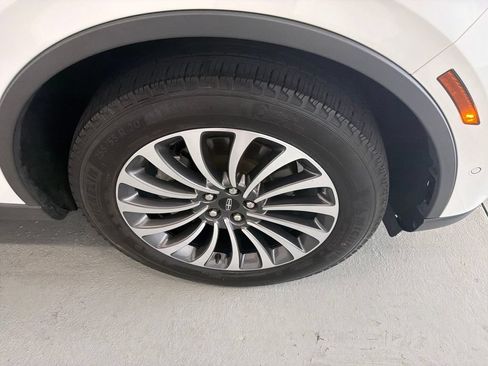 Used 2024 Lincoln Aviator Reserve w/ Equipment Group 201A RWD image 5
