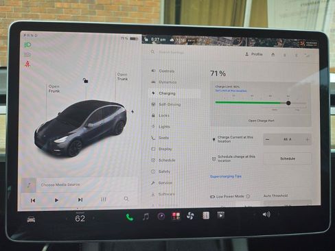 Used 2022 Tesla Model Y Long Range AWD/4WD image 45