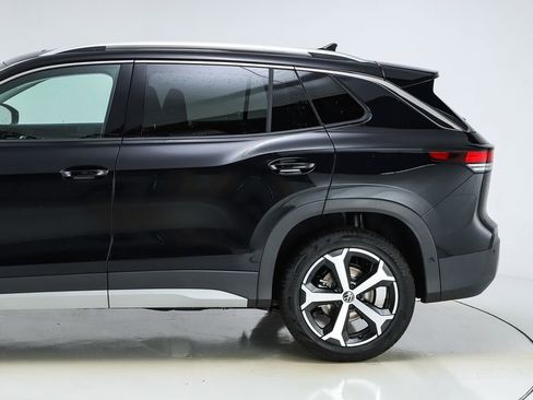 New 2026 Volkswagen Tiguan SE image 43