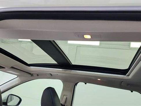 Certified 2023 Nissan Rogue SV w/ SV Premium B Package FWD image 12