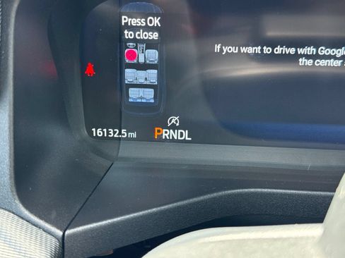 Used 2025 Ford Explorer ST-Line w/ Premium Package RWD image 12