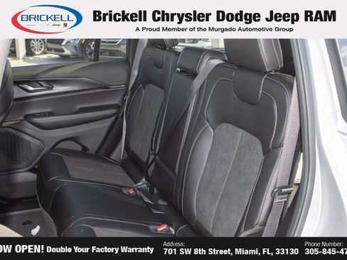 New 2025 Jeep Grand Cherokee Laredo RWD image 17
