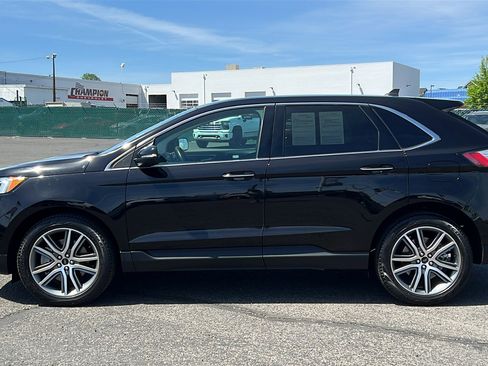 Used 2024 Ford Edge Titanium w/ Equipment Group 301A AWD/4WD image 8