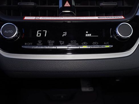 New 2026 Toyota Corolla SE image 13