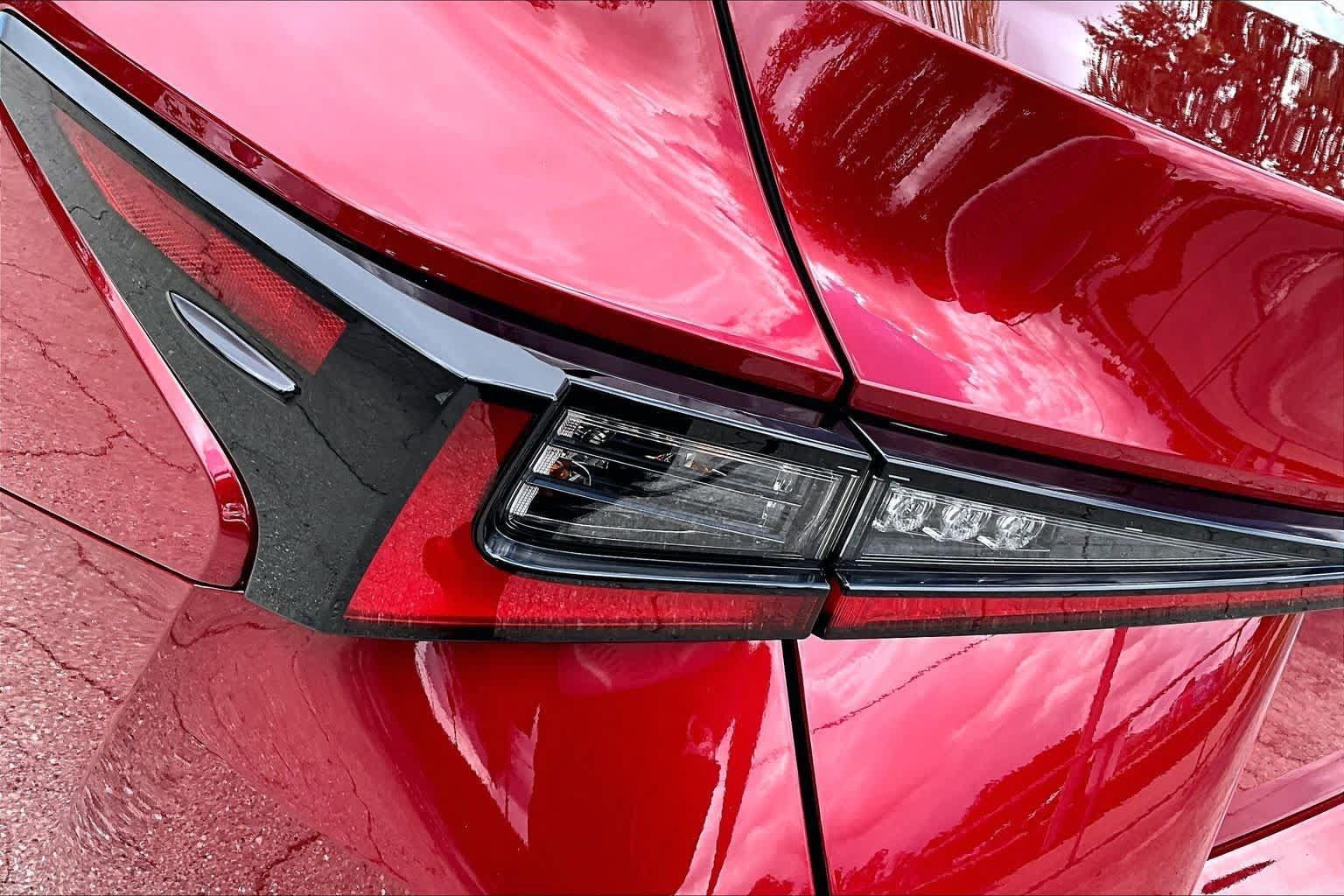 Used 2025 Lexus IS 300 w/ Comfort Package RWD image 29