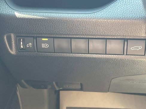 Used 2025 Toyota RAV4 XLE w/ Convenience Package FWD image 29