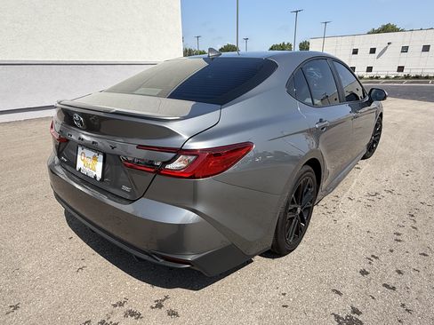 Certified 2026 Toyota Camry SE w/ Convenience Package FWD image 22