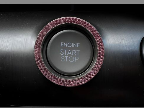 Certified 2025 Hyundai Kona SEL image 26