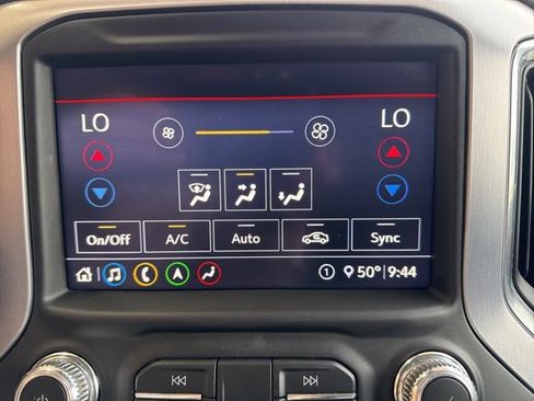 Used 2020 GMC Sierra 1500 SLT w/ SLT Premium Package image 27