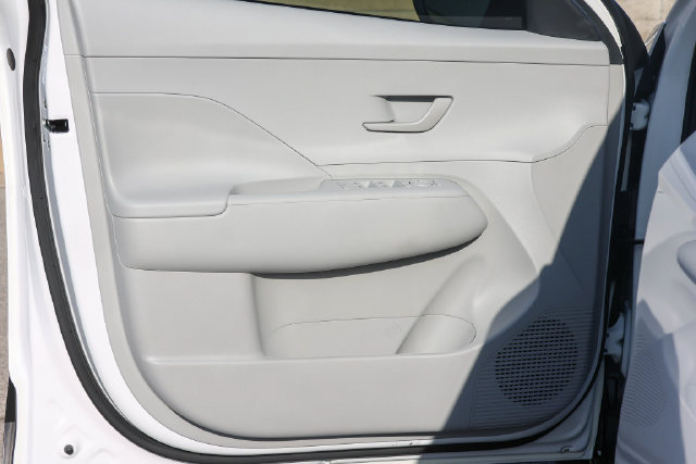 New 2027 Hyundai Kona SEL Sport FWD image 9