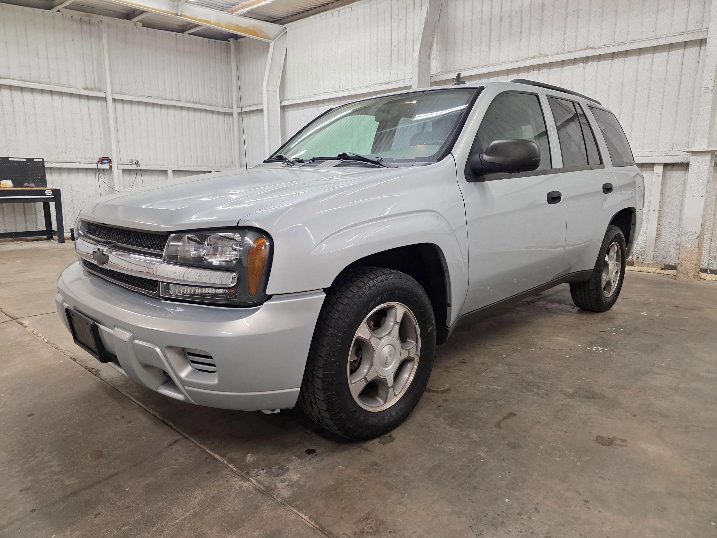 Used 2008 Chevrolet TrailBlazer 4WD w/ Off-Road Package image 1