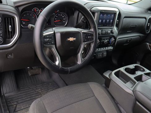 Certified 2023 Chevrolet Silverado 2500 LT w/ Convenience Package image 11