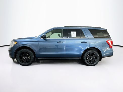 Used 2020 Ford Expedition XLT w/ Equipment Group 202A AWD/4WD image 4
