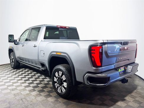 New 2026 GMC Sierra 3500 Denali w/ Denali Reserve Package image 6