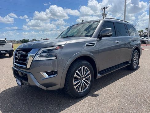 Certified 2023 Nissan Armada SL w/ Captain's Chairs Package RWD image 3