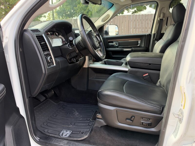 Used 2017 RAM 2500 Laramie w/ Sport Appearance Group AWD/4WD image 23