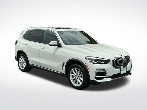 Used 2021 BMW X5 xDrive40i w/ Premium Package AWD/4WD image 9