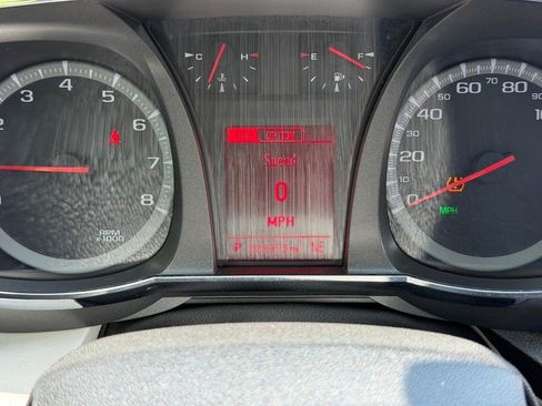Used 2015 GMC Terrain SLE FWD image 18