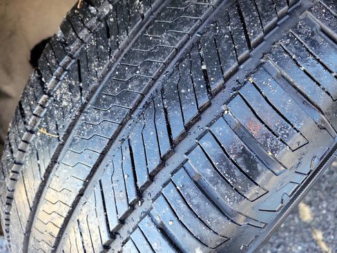 Used 2020 Ford Explorer Limited image 13